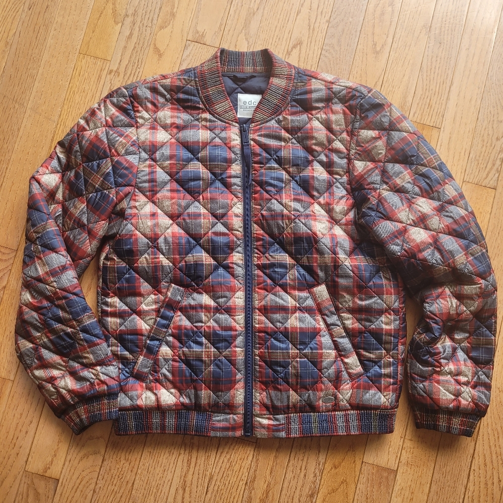 Quilted Jacket EDC by Espirit Plaid Zipper Pocket Detail Lightweight M